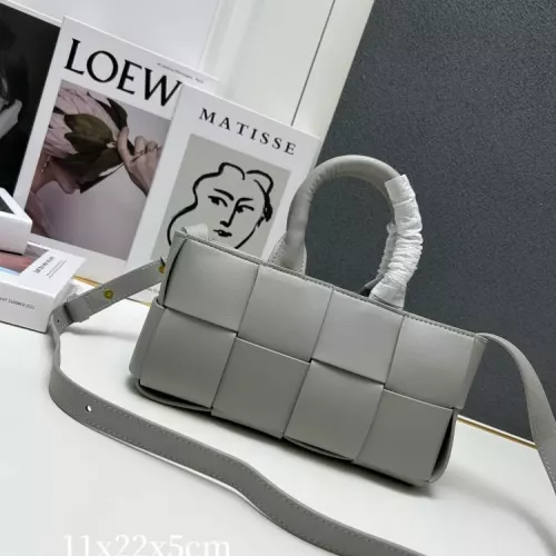 Cheap Bottega Veneta BV AAA Quality Handbags For Women #1372469 Replica Wholesale [$96.00 USD] [ITEM#1372469] on Replica Bottega Veneta BV AAA Quality Handbags