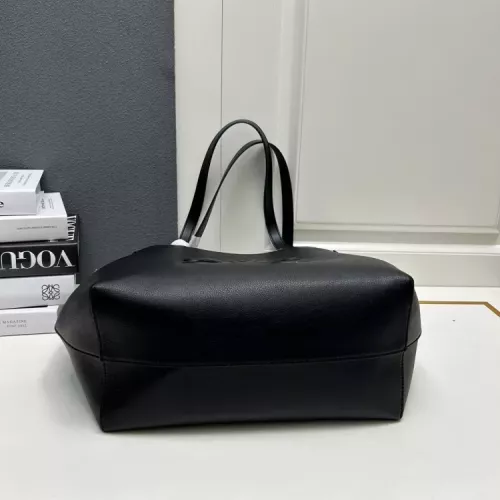Cheap Celine AAA Quality Shoulder Bags For Women #1372518 Replica Wholesale [$108.00 USD] [ITEM#1372518] on Replica Celine AAA Quality Shoulder Bags