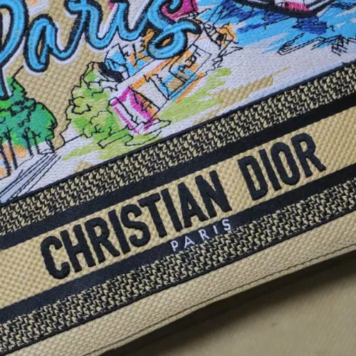 Cheap Christian Dior AAA Quality Handbags For Women #1372537 Replica Wholesale [$98.00 USD] [ITEM#1372537] on Replica Christian Dior AAA Quality Handbags