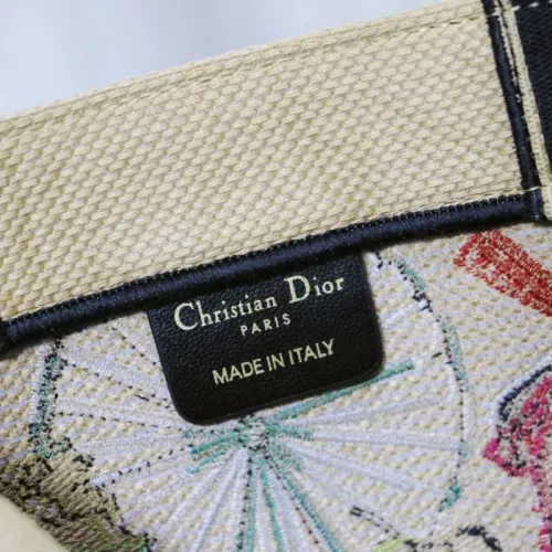 Cheap Christian Dior AAA Quality Handbags For Women #1372537 Replica Wholesale [$98.00 USD] [ITEM#1372537] on Replica Christian Dior AAA Quality Handbags