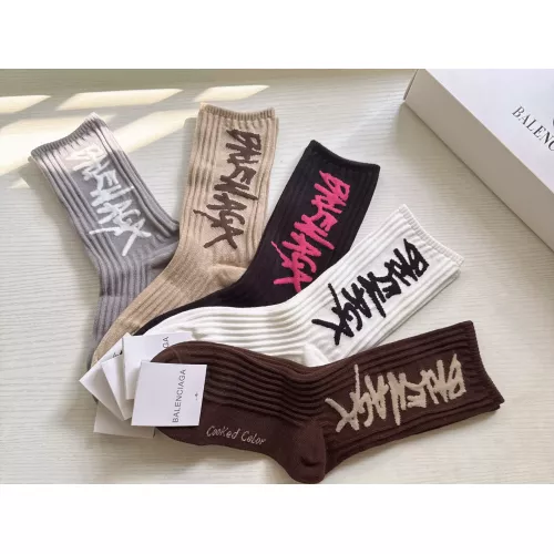 Cheap Balenciaga Socks For Women #1372590 Replica Wholesale [$29.00 USD] [ITEM#1372590] on Replica Balenciaga Socks