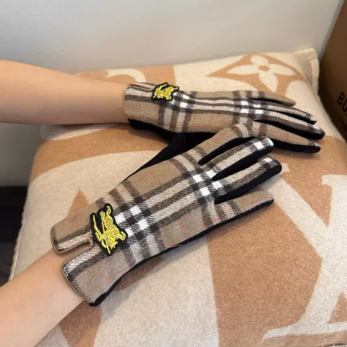 Cheap Burberry Gloves #1372597 Replica Wholesale [$34.00 USD] [ITEM#1372597] on Replica Burberry Gloves
