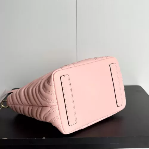 Cheap Gucci AAA Quality Handbags For Women #1372614 Replica Wholesale [$82.00 USD] [ITEM#1372614] on Replica Gucci AAA Quality Handbags