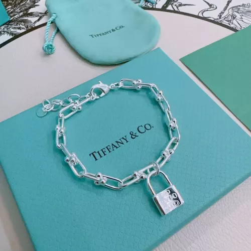 Cheap Tiffany Bracelets #1372626 Replica Wholesale [$40.00 USD] [ITEM#1372626] on Replica Tiffany Bracelets