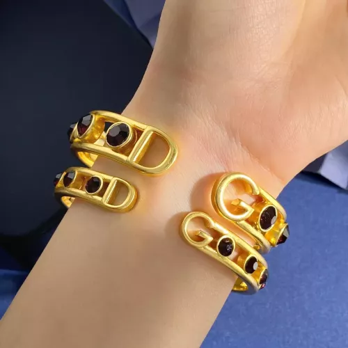 Cheap Dolce &amp; Gabbana Bracelets #1372855 Replica Wholesale [$34.00 USD] [ITEM#1372855] on Replica Dolce &amp; Gabbana Bracelets