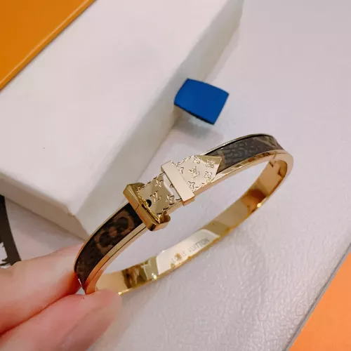 Cheap Louis Vuitton LV Bracelets #1372928 Replica Wholesale [$38.00 USD] [ITEM#1372928] on Replica Louis Vuitton LV Bracelets