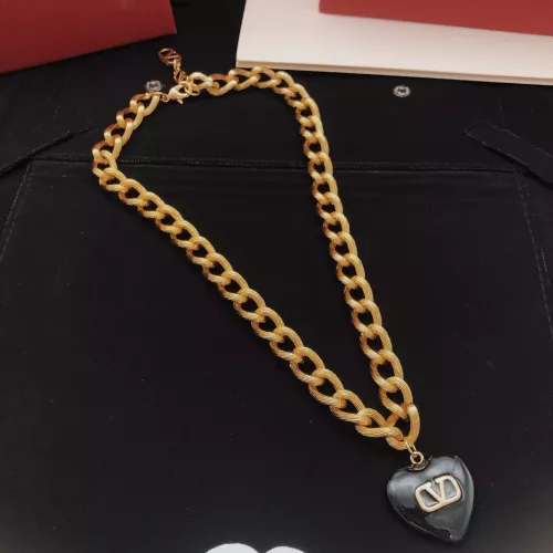Cheap Valentino Necklaces #1372953 Replica Wholesale [$40.00 USD] [ITEM#1372953] on Replica Valentino Necklaces