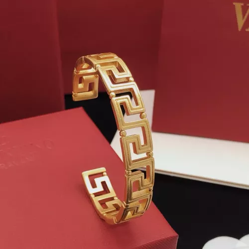 Versace Bracelets #1373093