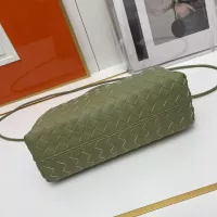 Cheap Bottega Veneta BV AAA Quality Handbags For Women #1363920 Replica Wholesale [$98.00 USD] [ITEM#1363920] on Replica Bottega Veneta BV AAA Quality Handbags