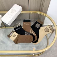 Cheap Versace Socks For Men #1365592 Replica Wholesale [$25.00 USD] [ITEM#1365592] on Replica Versace Socks