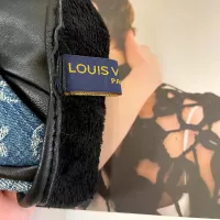 Cheap Louis Vuitton LV Gloves #1365872 Replica Wholesale [$48.00 USD] [ITEM#1365872] on Replica Louis Vuitton LV Gloves