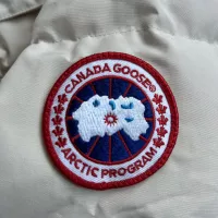 Cheap Canada Goose Down Feather Coat Long Sleeved For Men #1366590 Replica Wholesale [$160.00 USD] [ITEM#1366590] on Replica Canada Goose Down Feather Coat