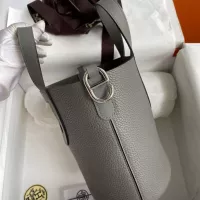 Cheap Hermes AAA Quality Handbags For Women #1368603 Replica Wholesale [$92.00 USD] [ITEM#1368603] on Replica Hermes AAA Quality Handbags
