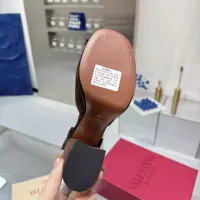 Cheap Valentino Sandal For Women #1368684 Replica Wholesale [$122.00 USD] [ITEM#1368684] on Replica Valentino Sandal
