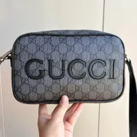 Cheap Gucci AAA Quality Messenger Bags For Unisex #1368812 Replica Wholesale [$76.00 USD] [ITEM#1368812] on Replica Gucci AAA Quality Messenger Bags