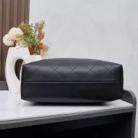 Cheap Chanel AAA Quality Shoulder Bags For Women #1368863 Replica Wholesale [$92.00 USD] [ITEM#1368863] on Replica Chanel AAA Quality Shoulder Bags