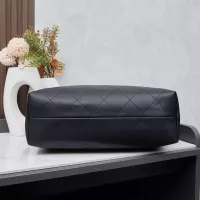 Cheap Chanel AAA Quality Shoulder Bags For Women #1368865 Replica Wholesale [$92.00 USD] [ITEM#1368865] on Replica Chanel AAA Quality Shoulder Bags