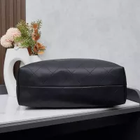 Cheap Chanel AAA Quality Shoulder Bags For Women #1368866 Replica Wholesale [$92.00 USD] [ITEM#1368866] on Replica Chanel AAA Quality Shoulder Bags