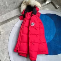 Cheap Canada Goose Down Feather Coat Long Sleeved For Women #1369820 Replica Wholesale [$205.00 USD] [ITEM#1369820] on Replica Canada Goose Down Feather Coat