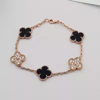 Cheap Van Cleef &amp; Arpels Bracelets For Women #1371318 Replica Wholesale [$29.00 USD] [ITEM#1371318] on Replica Van Cleef &amp; Arpels Bracelets