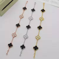 Cheap Van Cleef &amp; Arpels Bracelets For Women #1371322 Replica Wholesale [$29.00 USD] [ITEM#1371322] on Replica Van Cleef &amp; Arpels Bracelets