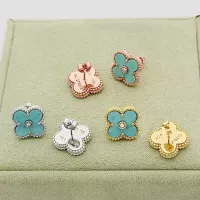 Cheap Van Cleef &amp; Arpels Earrings For Women #1371379 Replica Wholesale [$25.00 USD] [ITEM#1371379] on Replica Van Cleef &amp; Arpels Earrings