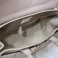 Cheap Louis Vuitton AAA Quality Handbags For Women #1371448 Replica Wholesale [$82.00 USD] [ITEM#1371448] on Replica Louis Vuitton AAA Quality Handbags