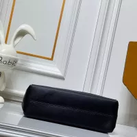 Cheap Louis Vuitton AAA Quality Messenger Bags For Women #1371489 Replica Wholesale [$68.00 USD] [ITEM#1371489] on Replica Louis Vuitton AAA Quality Messenger Bags