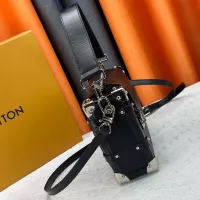 Cheap Louis Vuitton AAA Quality Messenger Bags For Women #1371495 Replica Wholesale [$72.00 USD] [ITEM#1371495] on Replica Louis Vuitton AAA Quality Messenger Bags