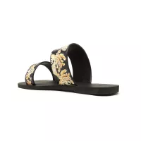 Cheap Versace Slippers For Women #1371995 Replica Wholesale [$72.00 USD] [ITEM#1371995] on Replica Versace Slippers