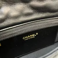 Cheap Chanel AAA Quality Shoulder Bags For Women #1371998 Replica Wholesale [$96.00 USD] [ITEM#1371998] on Replica Chanel AAA Quality Shoulder Bags