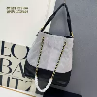 Cheap Chanel AAA Quality Shoulder Bags For Women #1372005 Replica Wholesale [$96.00 USD] [ITEM#1372005] on Replica Chanel AAA Quality Shoulder Bags