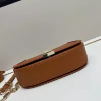 Cheap Versace AAA Quality Messenger Bags For Women #1372137 Replica Wholesale [$98.00 USD] [ITEM#1372137] on Replica Versace AAA Quality Messenger Bags