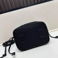 Cheap Versace AAA Quality Handbags For Women #1372221 Replica Wholesale [$92.00 USD] [ITEM#1372221] on Replica Versace AAA Quality Handbags