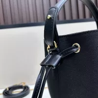 Cheap Versace AAA Quality Handbags For Women #1372221 Replica Wholesale [$92.00 USD] [ITEM#1372221] on Replica Versace AAA Quality Handbags