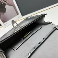 Cheap Valentino AAA Quality Messenger Bags For Women #1372353 Replica Wholesale [$100.00 USD] [ITEM#1372353] on Replica Valentino AAA Quality Messenger Bags