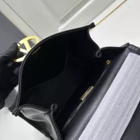 Cheap Valentino AAA Quality Messenger Bags For Women #1372359 Replica Wholesale [$98.00 USD] [ITEM#1372359] on Replica Valentino AAA Quality Messenger Bags