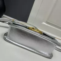 Cheap Valentino AAA Quality Messenger Bags For Women #1372393 Replica Wholesale [$96.00 USD] [ITEM#1372393] on Replica Valentino AAA Quality Messenger Bags