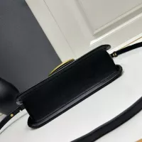 Cheap Valentino AAA Quality Messenger Bags For Women #1372395 Replica Wholesale [$96.00 USD] [ITEM#1372395] on Replica Valentino AAA Quality Messenger Bags