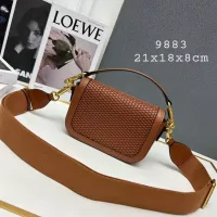 Cheap Valentino AAA Quality Messenger Bags For Women #1372414 Replica Wholesale [$108.00 USD] [ITEM#1372414] on Replica Valentino AAA Quality Messenger Bags