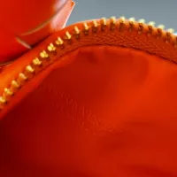Cheap Bottega Veneta BV AAA Quality Handbags For Women #1372455 Replica Wholesale [$102.00 USD] [ITEM#1372455] on Replica Bottega Veneta BV AAA Quality Handbags
