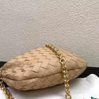 Cheap Bottega Veneta BV AAA Quality Handbags For Women #1372457 Replica Wholesale [$102.00 USD] [ITEM#1372457] on Replica Bottega Veneta BV AAA Quality Handbags