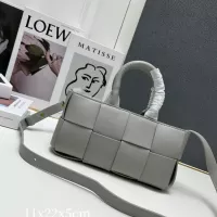 Cheap Bottega Veneta BV AAA Quality Handbags For Women #1372469 Replica Wholesale [$96.00 USD] [ITEM#1372469] on Replica Bottega Veneta BV AAA Quality Handbags