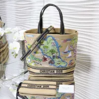 Cheap Christian Dior AAA Quality Handbags For Women #1372548 Replica Wholesale [$102.00 USD] [ITEM#1372548] on Replica Christian Dior AAA Quality Handbags