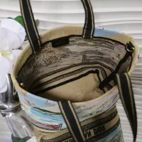 Cheap Christian Dior AAA Quality Handbags For Women #1372549 Replica Wholesale [$98.00 USD] [ITEM#1372549] on Replica Christian Dior AAA Quality Handbags