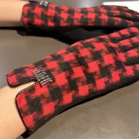 Cheap Christian Dior Gloves #1372596 Replica Wholesale [$34.00 USD] [ITEM#1372596] on Replica Christian Dior Gloves