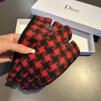 Cheap Christian Dior Gloves #1372596 Replica Wholesale [$34.00 USD] [ITEM#1372596] on Replica Christian Dior Gloves