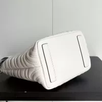 Cheap Gucci AAA Quality Handbags For Women #1372610 Replica Wholesale [$82.00 USD] [ITEM#1372610] on Replica Gucci AAA Quality Handbags