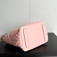 Cheap Gucci AAA Quality Handbags For Women #1372614 Replica Wholesale [$82.00 USD] [ITEM#1372614] on Replica Gucci AAA Quality Handbags