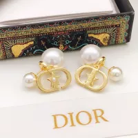 Cheap Christian Dior Earrings For Women #1372785 Replica Wholesale [$27.00 USD] [ITEM#1372785] on Replica Christian Dior Earrings